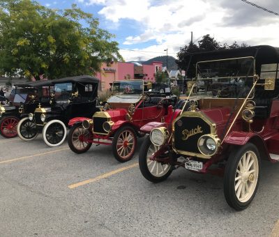 Shades, Penticton BC, Okanagan, Business, Restaurant